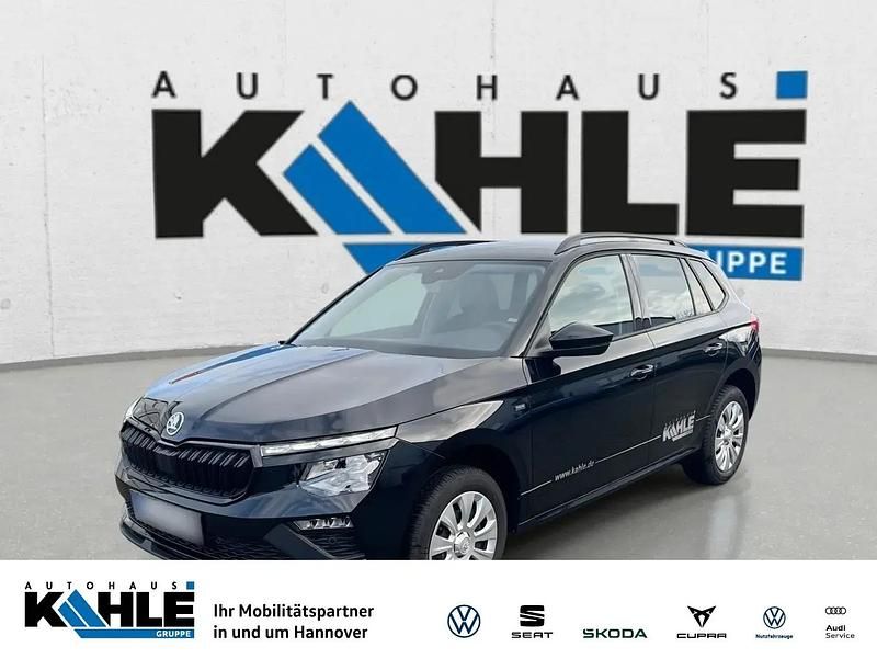 Schwarz Neu 2025 Skoda Kamiq Selection SUV | 30.949 € (Fairer Preis) - Bild 1/4