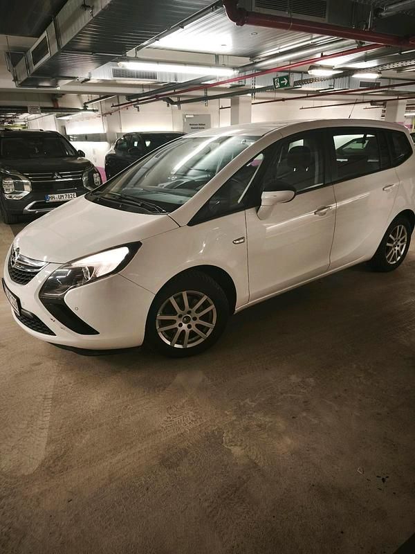Gebraucht Opel Zafira 120 PS (88 kW) 2016 Weiß Van / Kleinbus