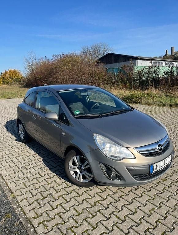 Gebraucht Opel Corsa Edition 69 PS (50 kW) 2012 Grau Kleinwagen
