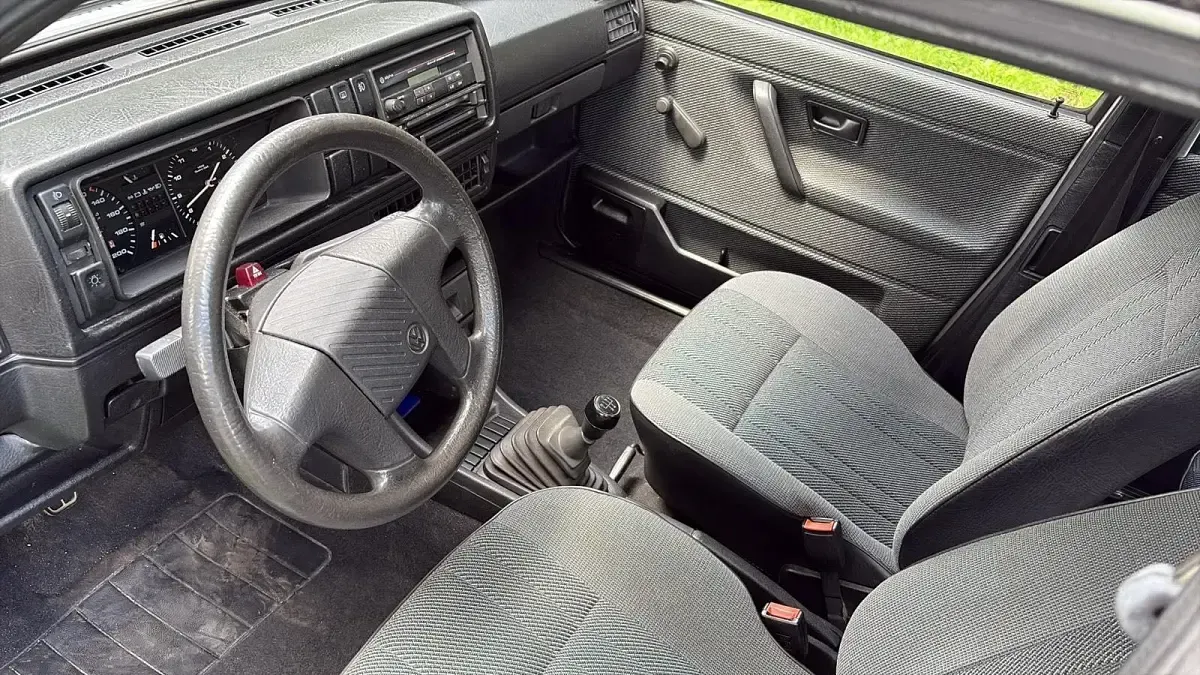 Gebraucht VW Golf II 60 PS (44 kW) 1991 Silber Kleinwagen
