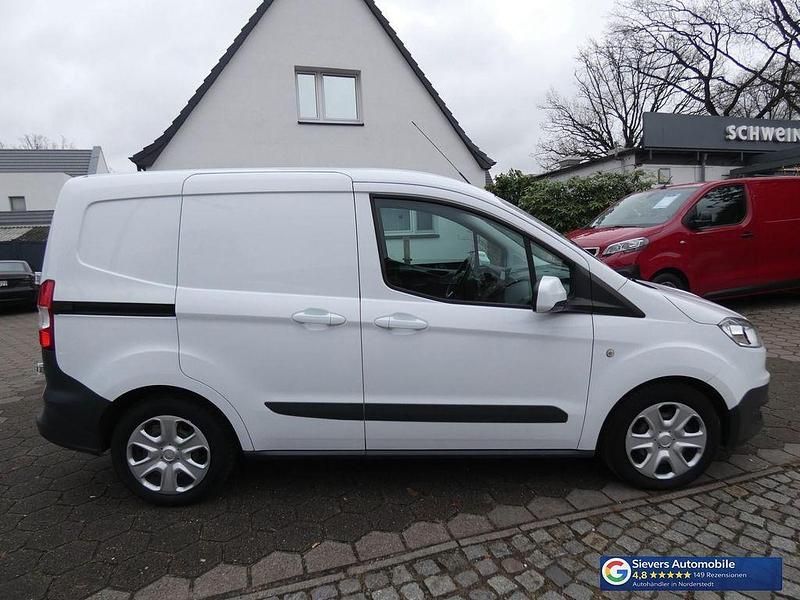 Gebraucht Ford Transit Trend 101 PS (74 kW) 2018 Weiß Limousine