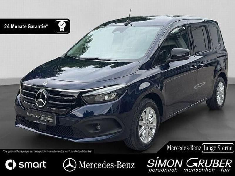 Andere Gebraucht 2023 Mercedes 200 Limousine | 24.450 € (Guter Preis) - Bild 1/4