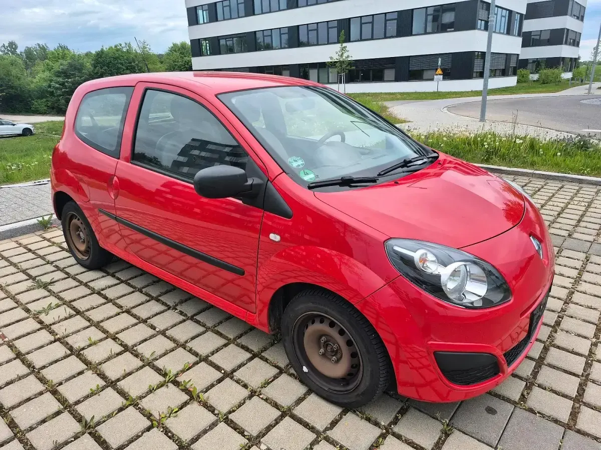 Gebraucht Renault Twingo 58 PS (42 kW) 2010 Rot Kleinwagen