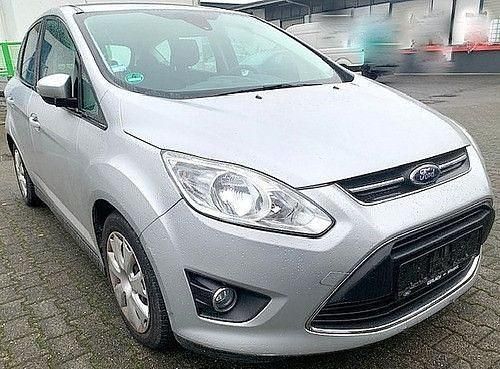 Second-hand Ford C-MAX Ambiente 101 CP (74 kW) 2013 Argintiu Monovolum