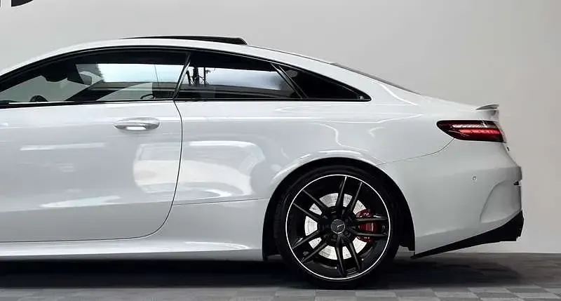 Gebraucht Mercedes E53 AMG AMG 435 PS (319 kW) 2023 Weiß Coupé
