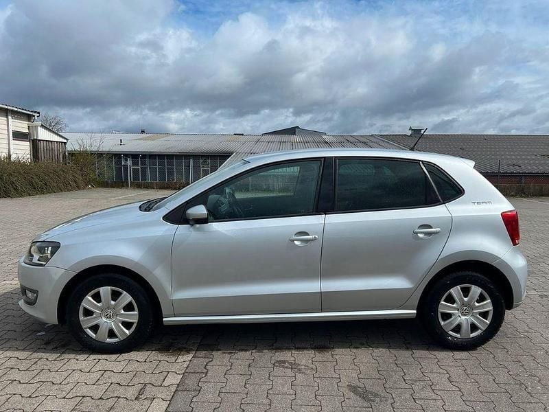 Gebraucht VW Polo Team 86 PS (63 kW) 2010 Silber Kleinwagen
