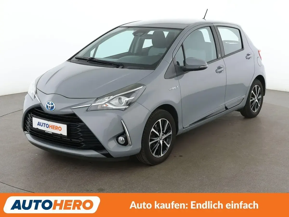 Gebraucht Toyota Yaris Hybrid Team 101 PS (74 kW) 2018 Limousine