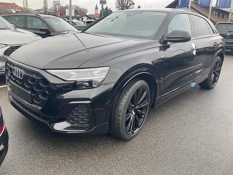 Mythos schwarz metallic Neu 2025 Audi Q8 S-Line SUV | 93.475 € (Superpreis) - Bild 1/4