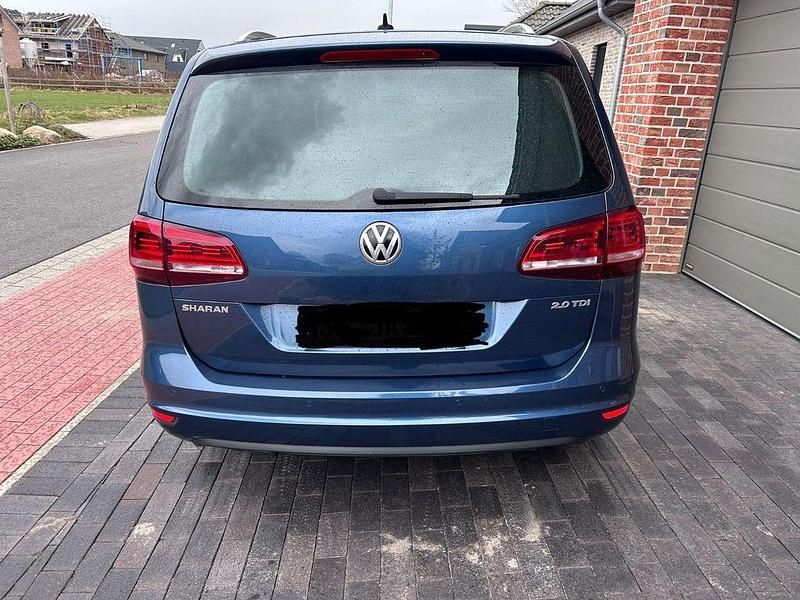 Gebraucht VW Sharan Highline 150 PS (110 kW) 2017 Blau Van / Kleinbus