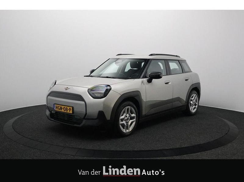 Grau Gebraucht 2025 Mini Aceman Essential SUV | 27.999 € (Teuer) - Bild 1/4