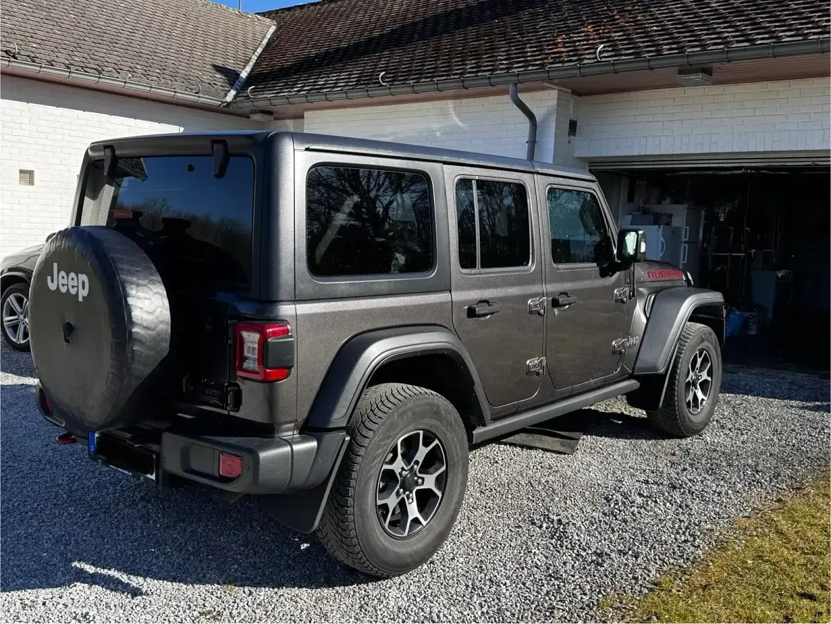 Gebraucht Jeep Wrangler Rubicon 272 PS (200 kW) 2020 Grau SUV