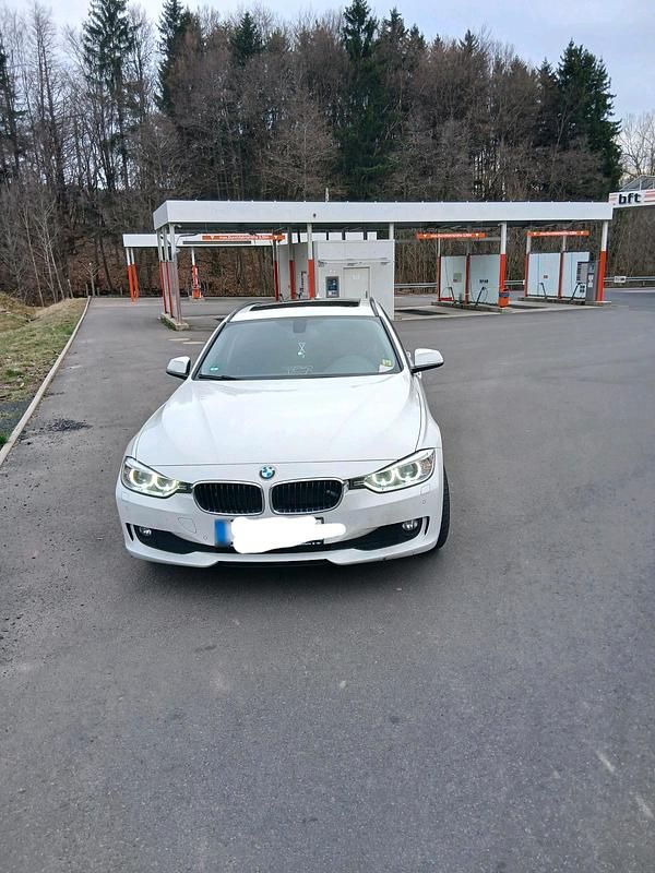 Gebraucht BMW 316 116 PS (85 kW) 2015 Weiß Kombi