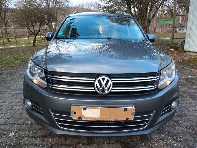 Gebraucht VW Tiguan Exclusive 122 PS (89 kW) 2013 Grau SUV