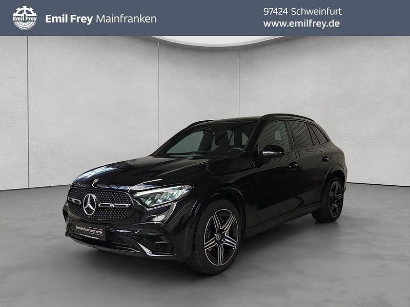 Gebraucht Mercedes GLC200 AMG 204 PS (150 kW) 2025 Obsidianschwarz metallic SUV