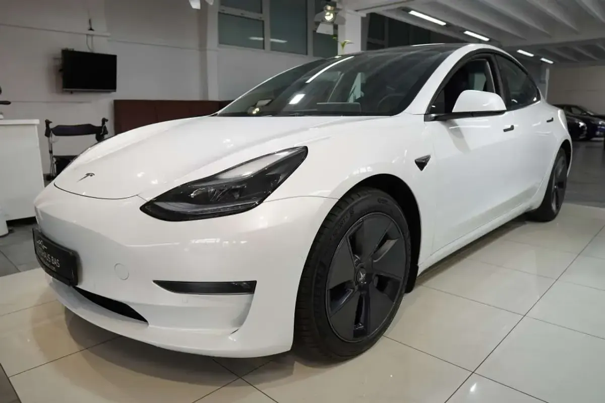 Brugt Tesla Model 3 Long Range AWD 350 kW (476 HK) 2019 Hvid Sedan