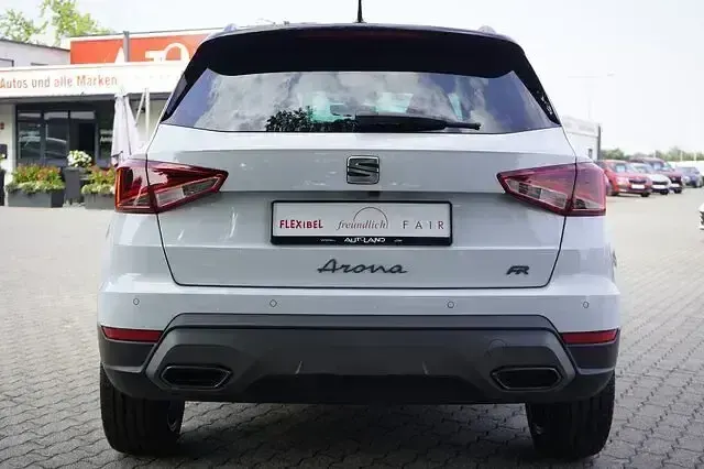 Neu Seat Arona FR 150 PS (110 kW) 2026 Weiß SUV