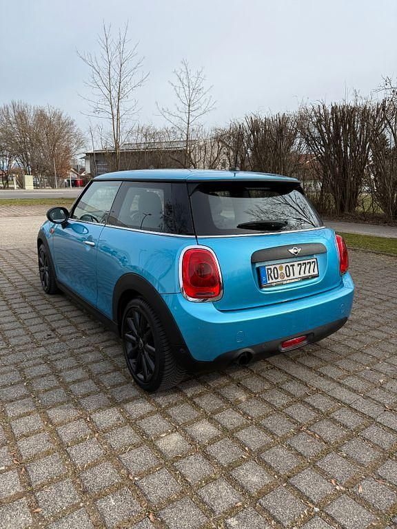 Gebraucht Mini ONE 102 PS (75 kW) 2017 Blau Kleinwagen