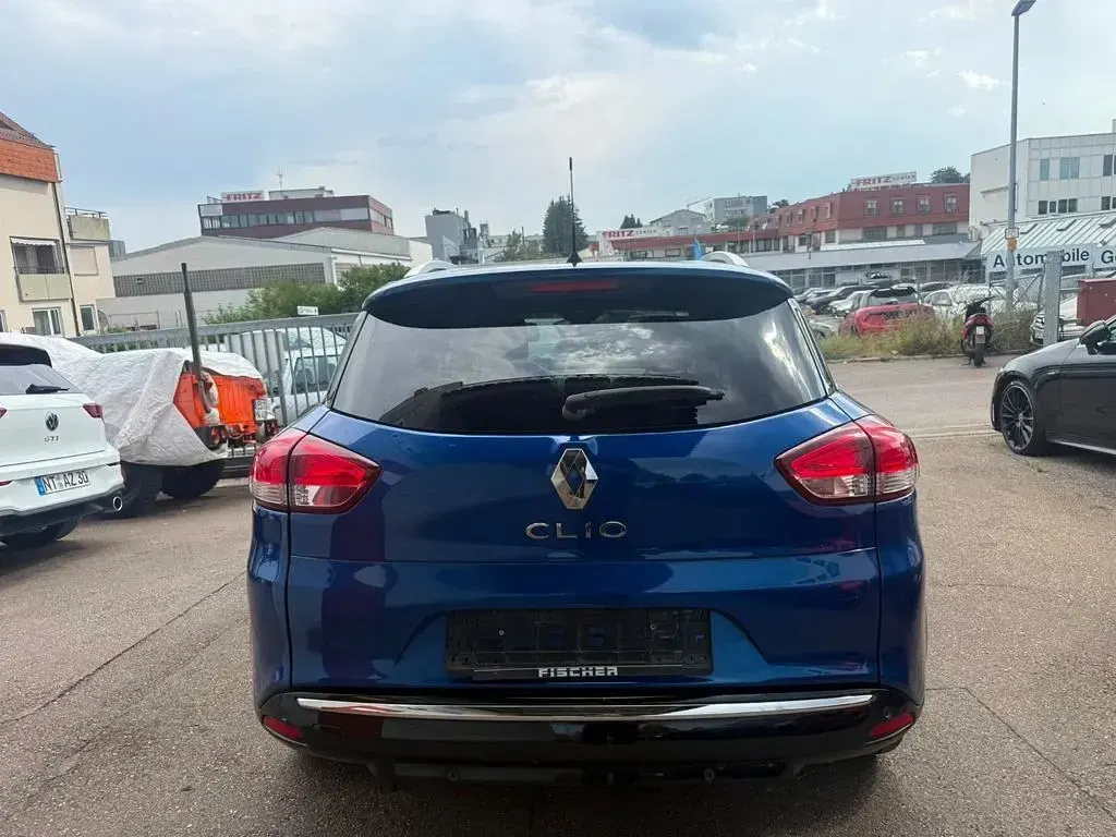Gebraucht Renault Clio IV Intens 118 PS (86 kW) 2018 Blau Limousine