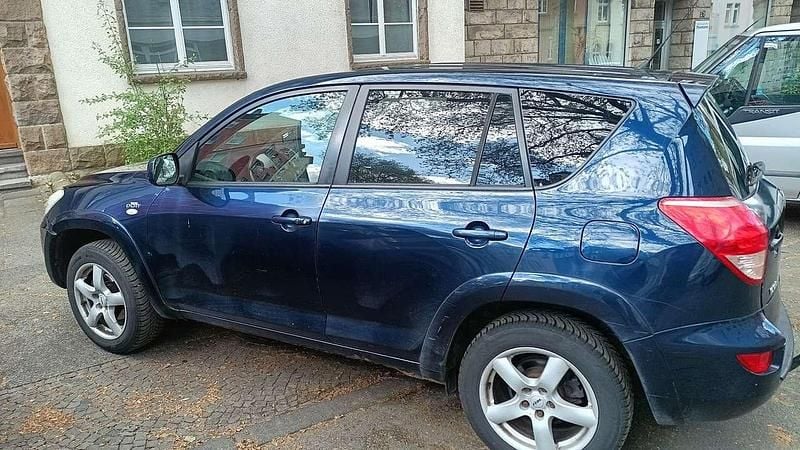 Gebraucht Toyota RAV4 Sol 177 PS (130 kW) 2006 Blau SUV