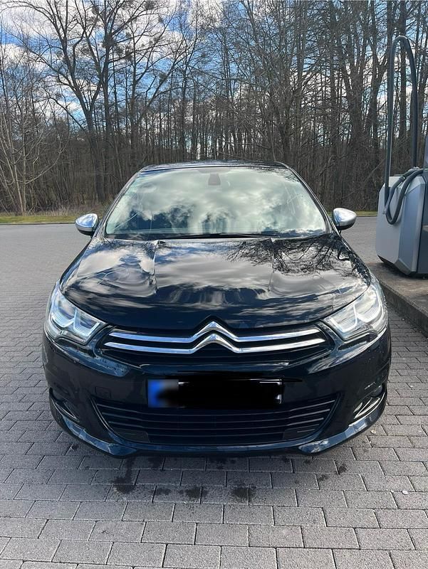 Gebraucht Citroën C4 130 PS (95 kW) 2016 Schwarz Kleinwagen