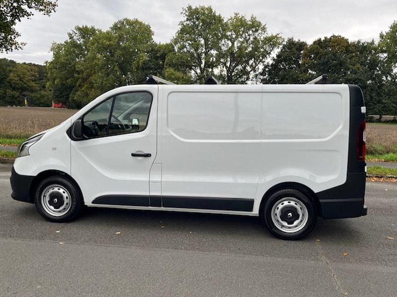 Weiß Gebraucht 2017 Renault Trafic Van | 9.650 € (Superpreis) - Bild 1/4