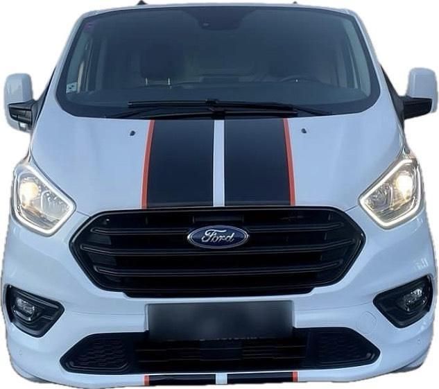 Gebraucht Ford Transit Sport 180 PS (132 kW) 2022 Weiß Van