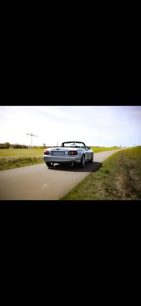 Gebraucht Mazda MX5 110 PS (80 kW) 1998 Silber Cabrio