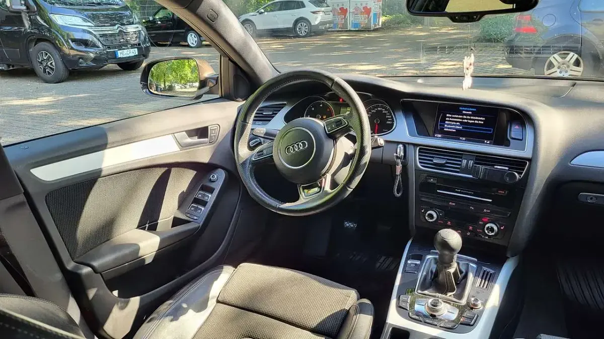 Gebraucht Audi A4 S-Line 177 PS (130 kW) 2012 Kombi