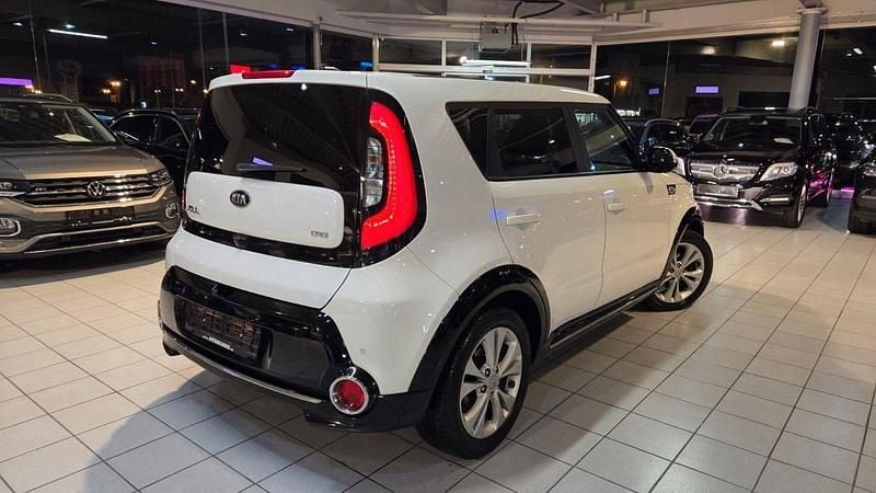 Gebraucht Kia Soul 136 PS (100 kW) 2017 Weiß SUV