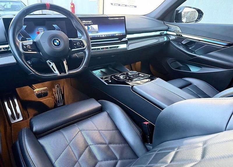 Gebraucht BMW i5 Performance 442 kW (601 PS) 2023 Schwarz Limousine