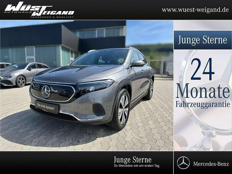 Grau Gebraucht 2021 Mercedes EQA250 Progressive SUV | 28.490 € (Fairer Preis) - Bild 1/4