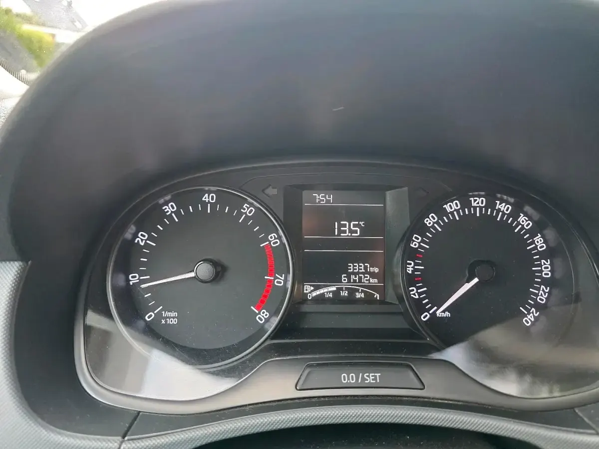 Gebraucht Skoda Fabia 60 PS (44 kW) 2017 Blau Kleinwagen