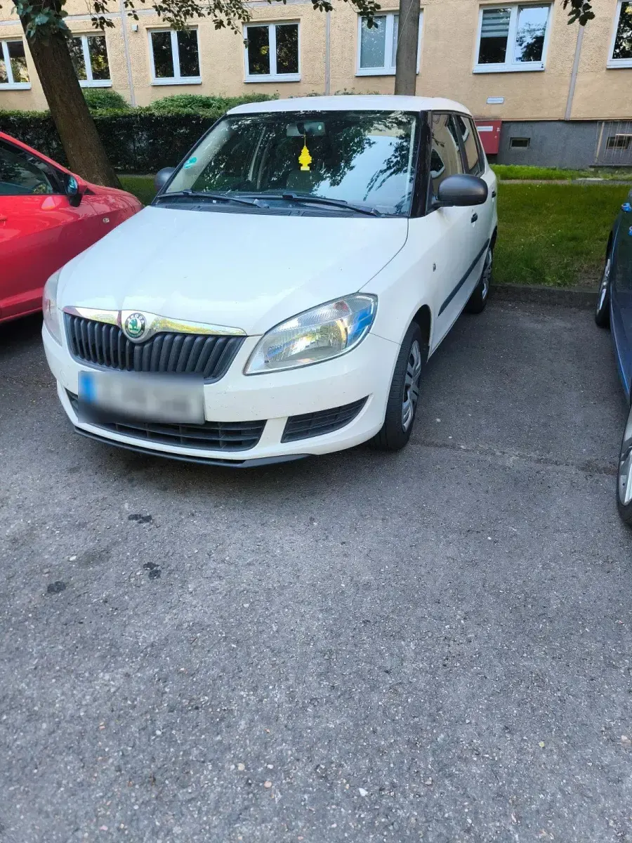 Gebraucht Skoda Fabia 60 PS (44 kW) 2012 Kleinwagen