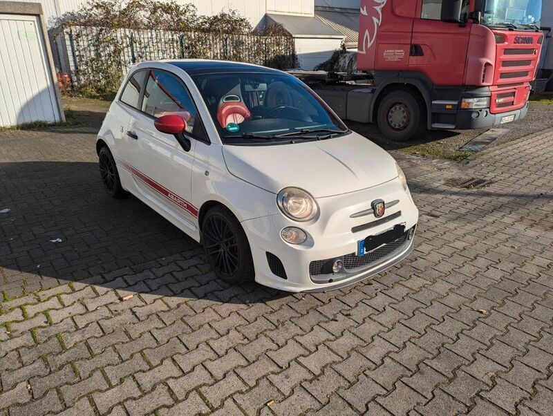 Weiß Gebraucht 2008 Abarth 500 Kleinwagen | 6.500 € (Guter Preis) - Bild 1/4