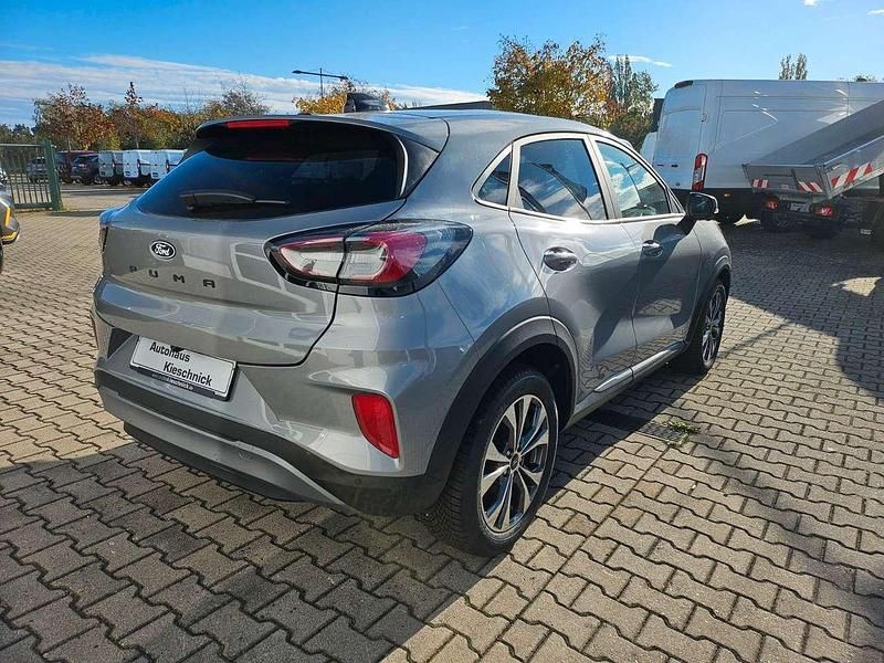Neu Ford Puma Titanium 125 PS (91 kW) 2026 Solarsilber SUV