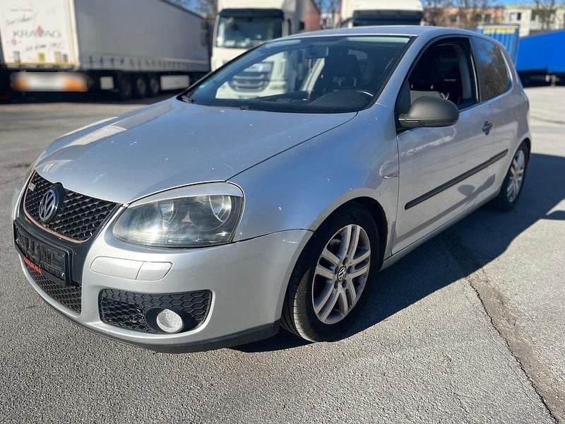 Gebraucht VW Golf V 115 PS (84 kW) 2007 Silber Kleinwagen