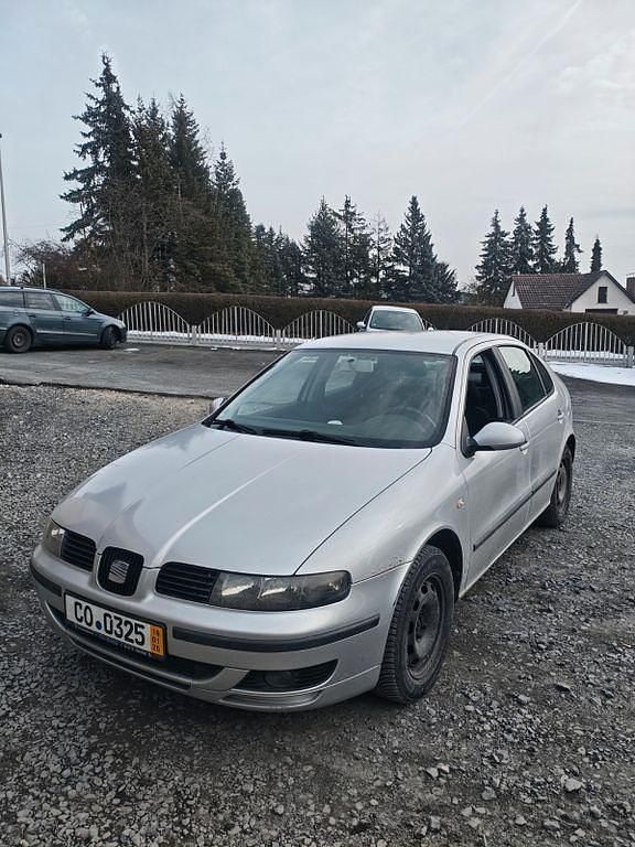 Gebraucht Seat Leon 131 PS (96 kW) 2004 Silber Limousine
