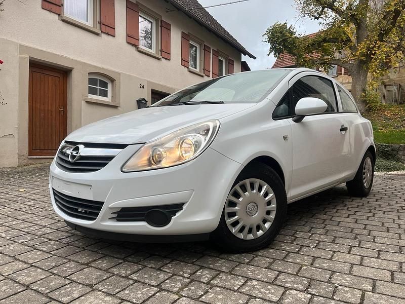 Weiß Gebraucht 2010 Opel Corsa Kleinwagen | 2.600 € (Fairer Preis) - Bild 1/4