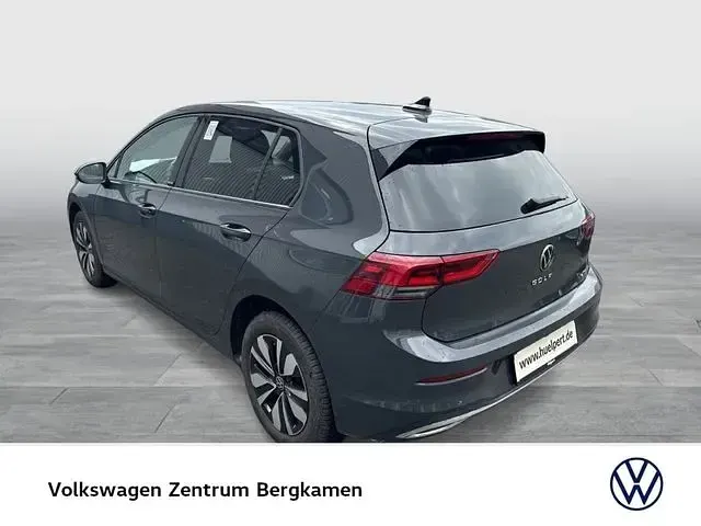 Gebraucht VW Golf VIII Move 110 PS (80 kW) 2024 Limousine