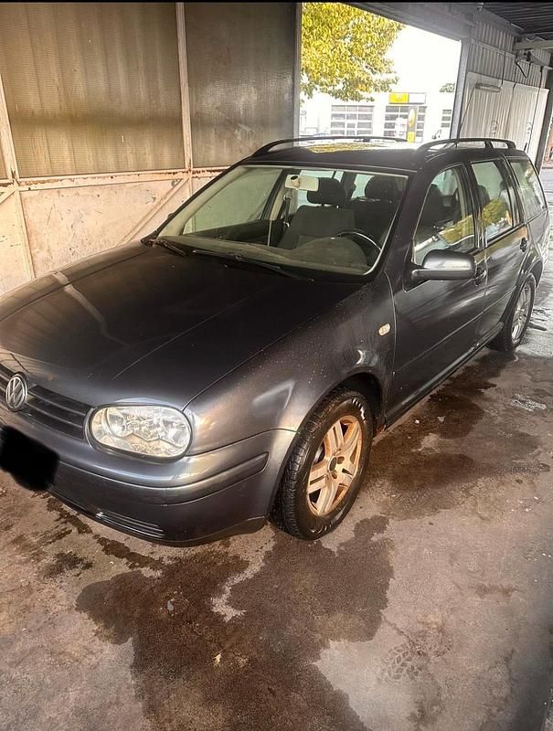 Gebraucht 2001 VW Golf IV Kombi | 900 € (Fairer Preis) - Bild 1/4