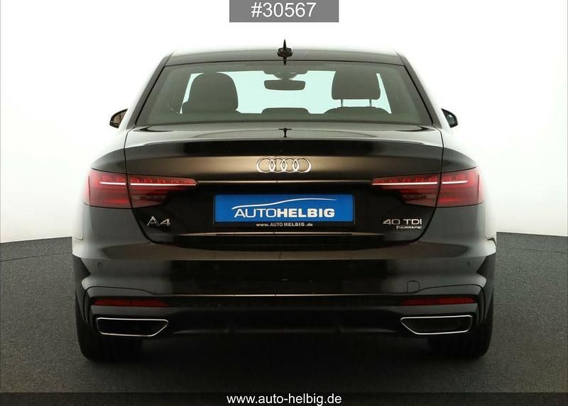 Gebraucht Audi A4 S-Line 204 PS (150 kW) 2022 Mythosschwarz metallic Limousine