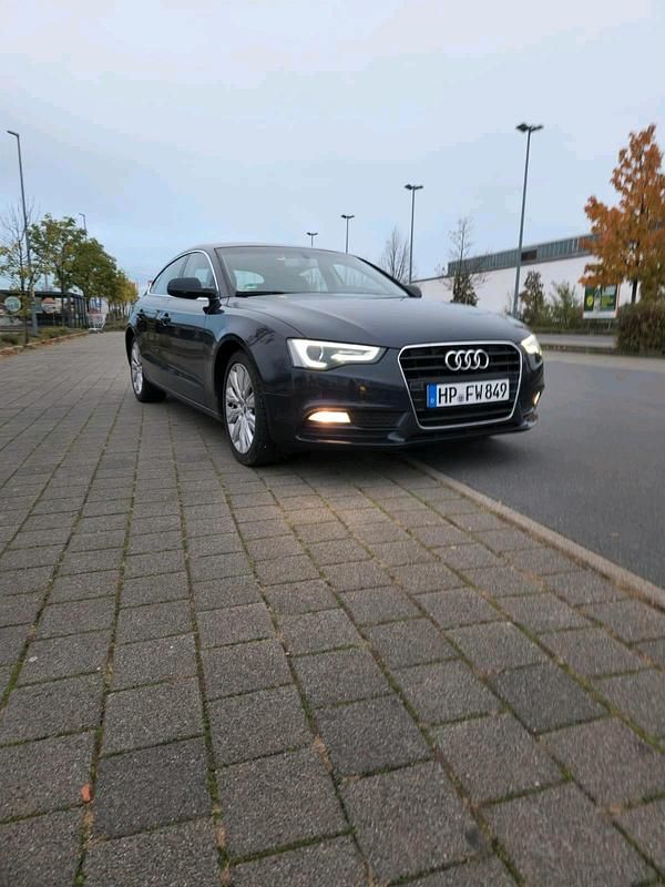 Schwarz Gebraucht 2012 Audi A5 Limousine | 11.500 € (Fairer Preis) - Bild 1/4