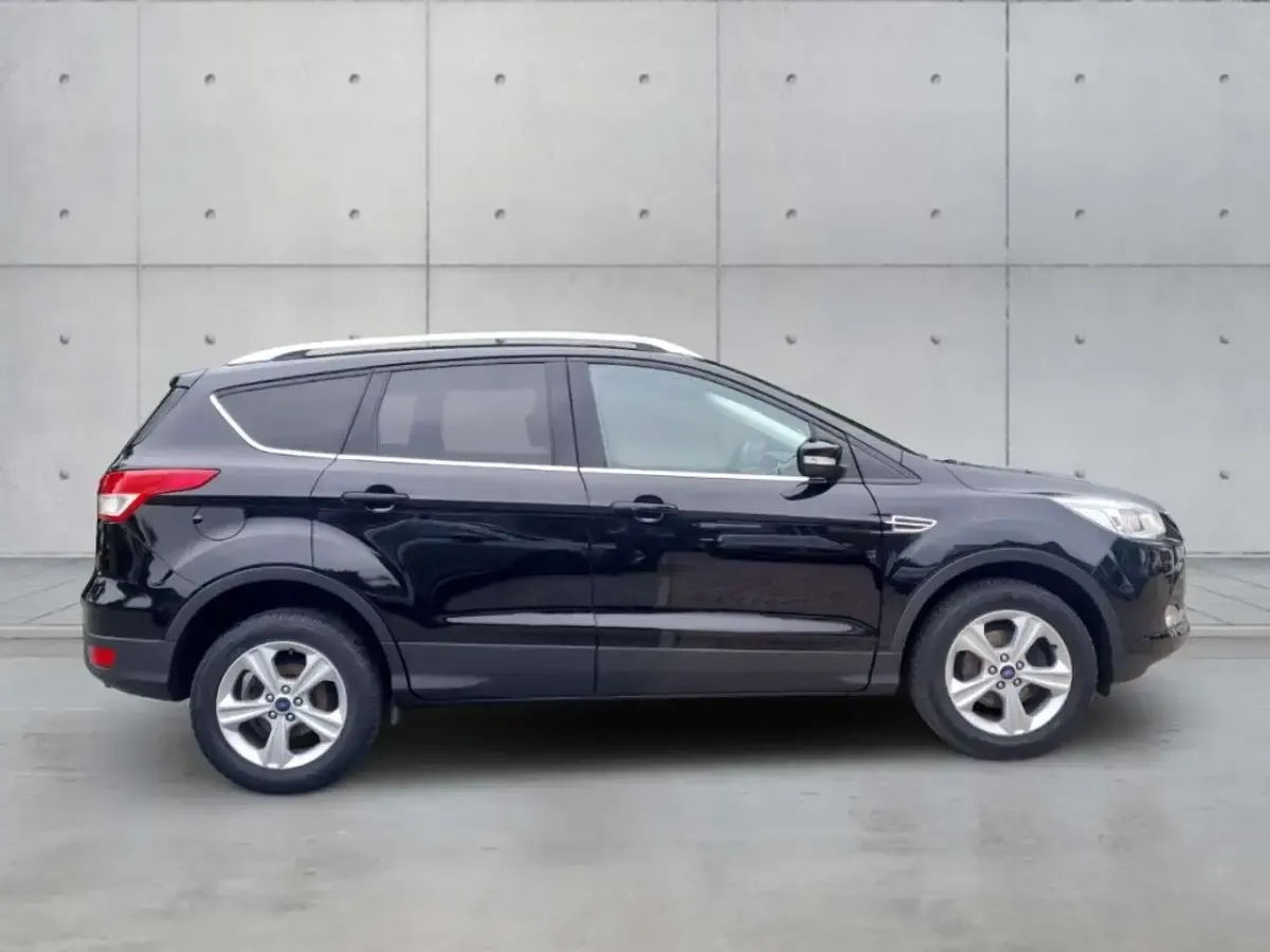 Gebraucht Ford Kuga SYNC Edition 150 PS (110 kW) 2015 Schwarz SUV