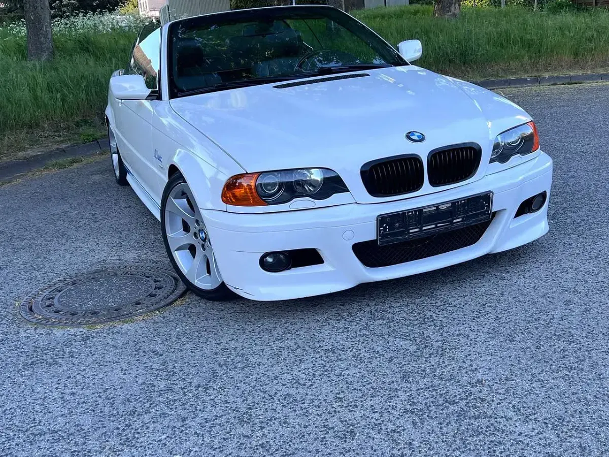 Second-hand BMW 330 231 CP (169 kW) 2003 Gri Cabrio