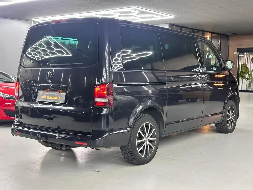 Gebraucht VW T5 Highline 204 PS (150 kW) 2012 Schwarz Van