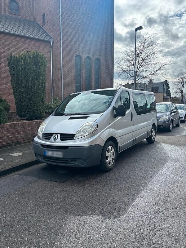 Gebraucht Renault Traffic 114 PS (83 kW) 2013 Grau Van / Kleinbus