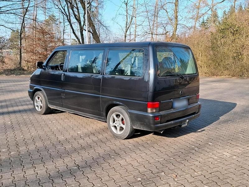 Begagnad VW Multivan Highline 140 HK (102 kW) 1997 Svart Minibuss