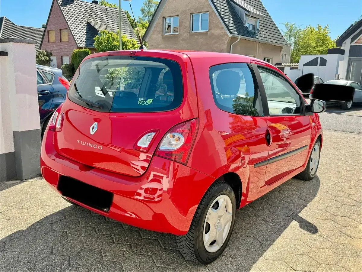 Usata Renault Twingo Expression 75 CV (55 kW) 2014 Rosso Utilitaria