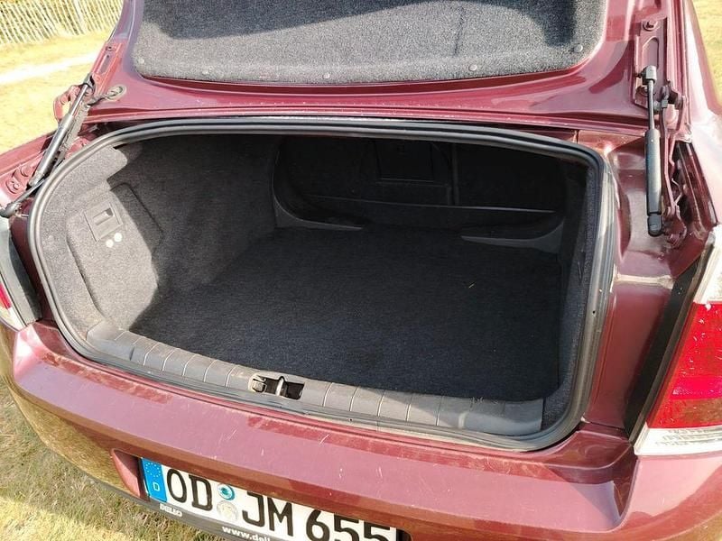 Gebraucht Opel Vectra 120 PS (88 kW) 2004 Rot Limousine