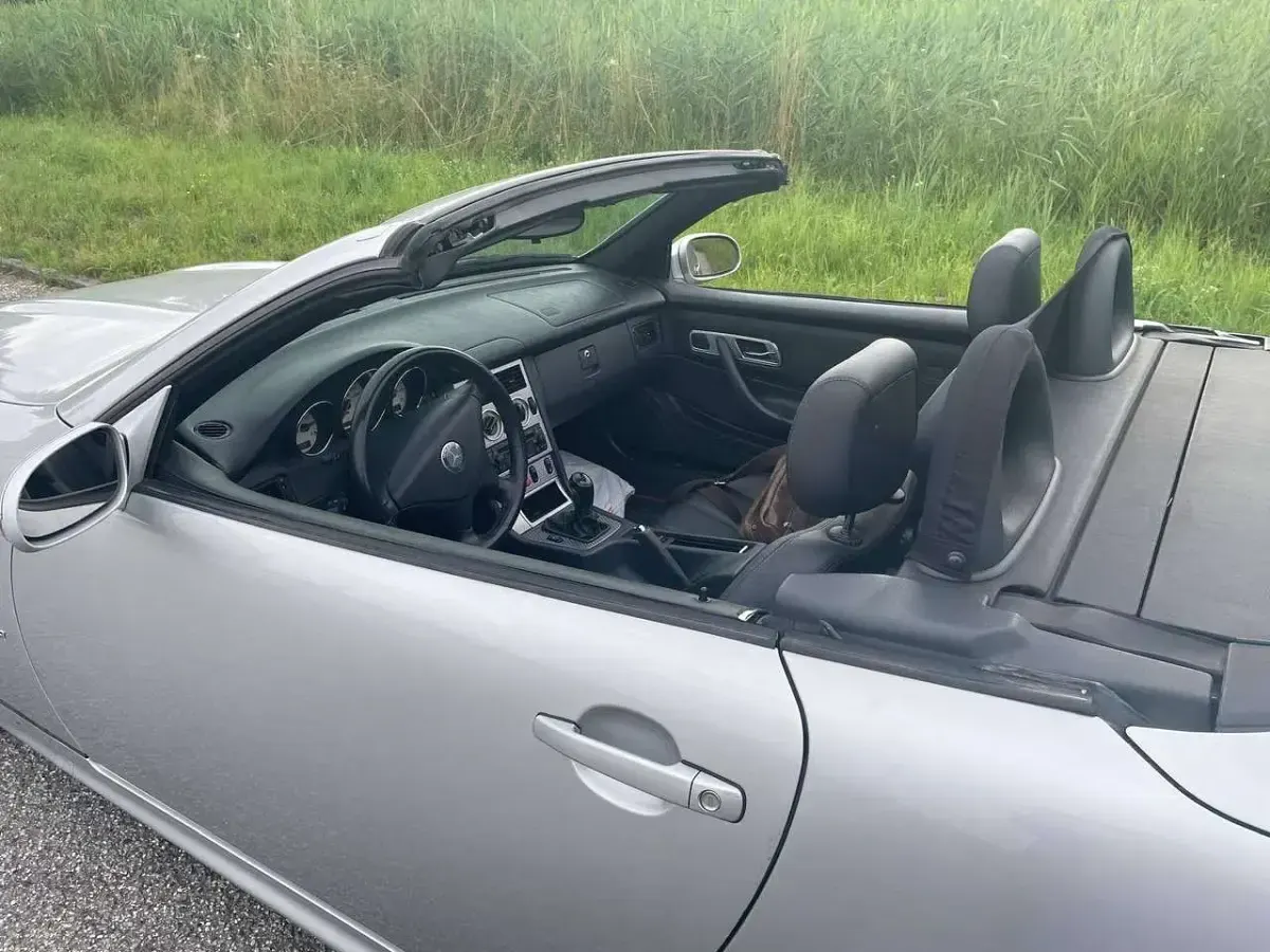 Gebraucht Mercedes SLK200 Edition 163 PS (119 kW) 2003 Silber Cabrio
